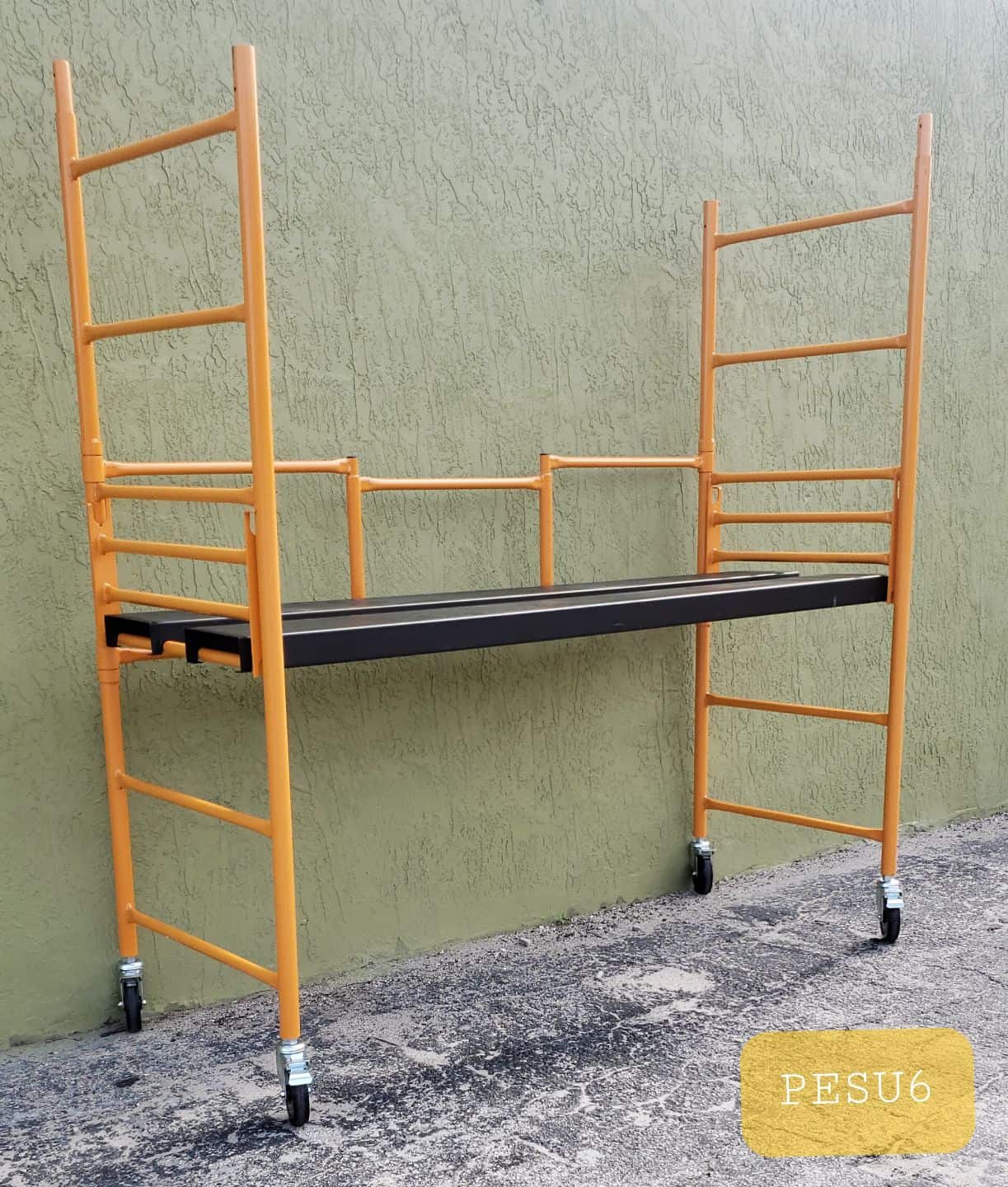 6′ MINI STEP UP FOLDING SCAFFOLD
