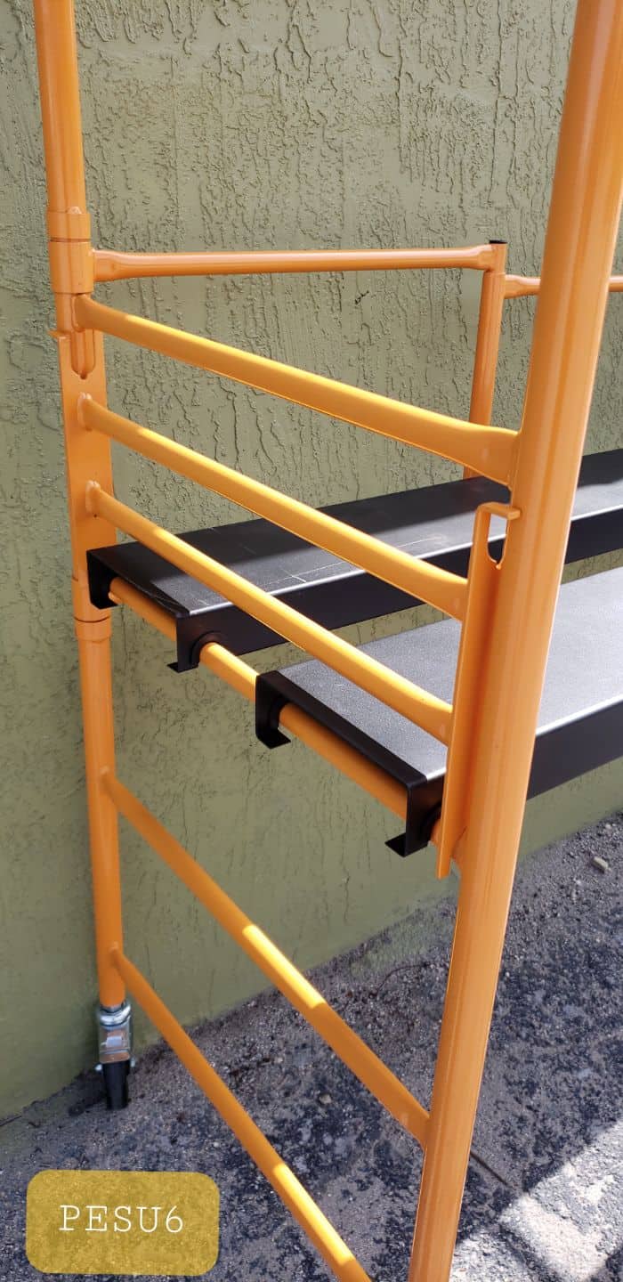 6′ MINI STEP UP FOLDING SCAFFOLD